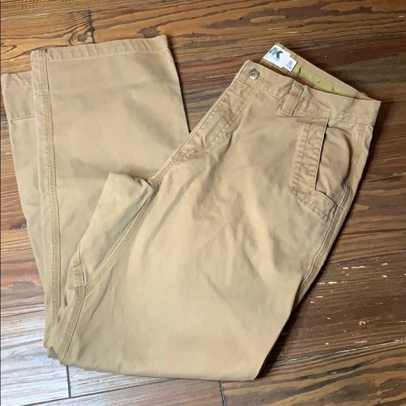 mt khaki pants